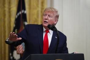 主考官“踢假球”击中公考监管软肋-BEAT365(图2) 主考官“踢假球”击中公考监管软肋-BEAT365(图2)